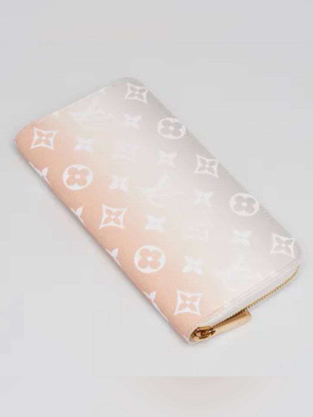 NWT! Louis Vuitton By The Pool Monogram Zippy Wallet- BRUME